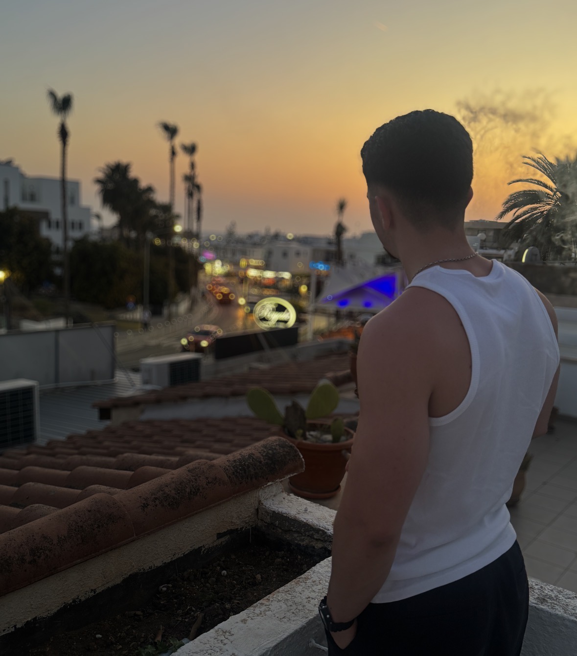 Coucher de soleil, vue sur la ville